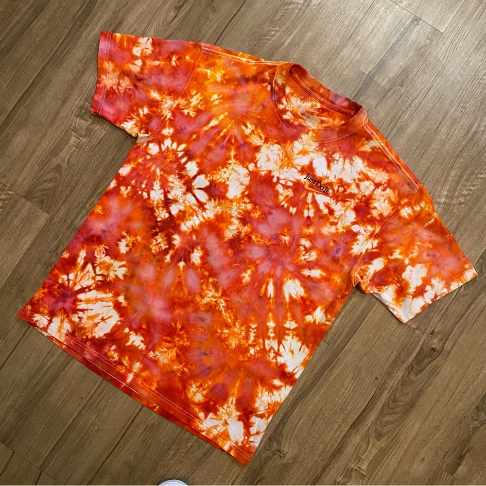 🔥NEW🔥 CUSTOM NIKE TIE DYE MEN’S TEE